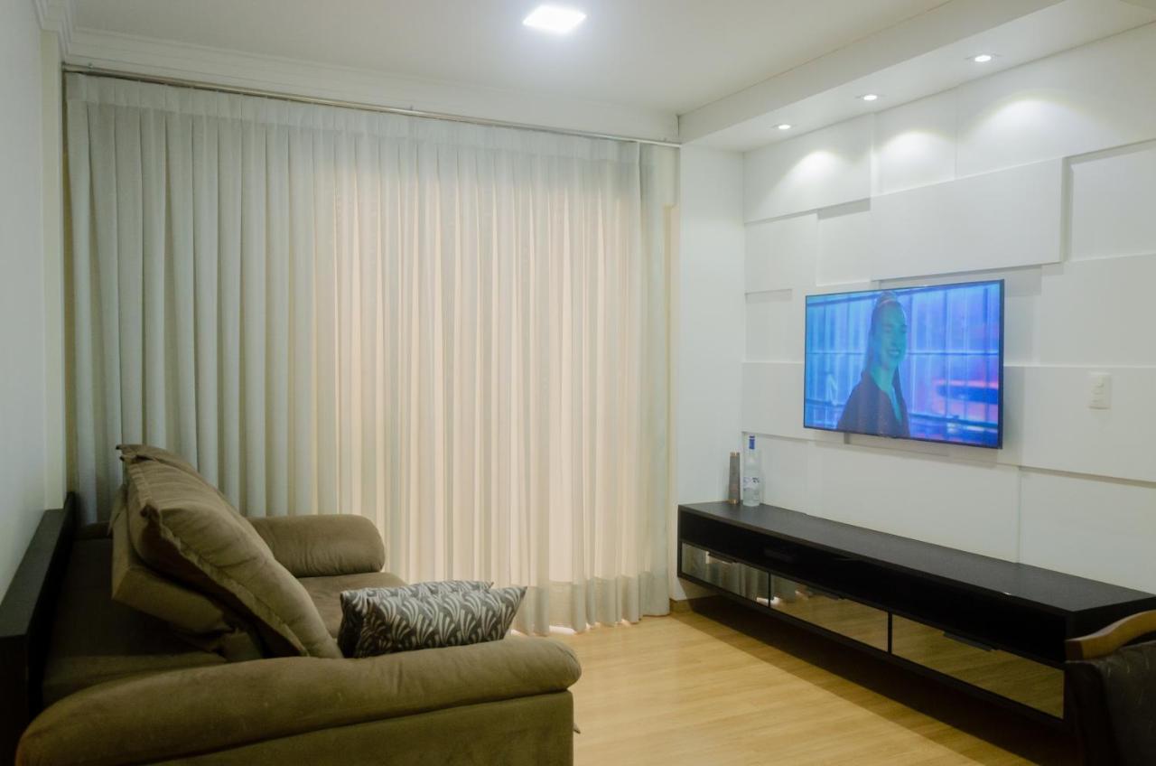 No Centro De Cascavel, Atras Do Ibis, Confortavel E Bom Gosto 卡斯卡韦尔 外观 照片