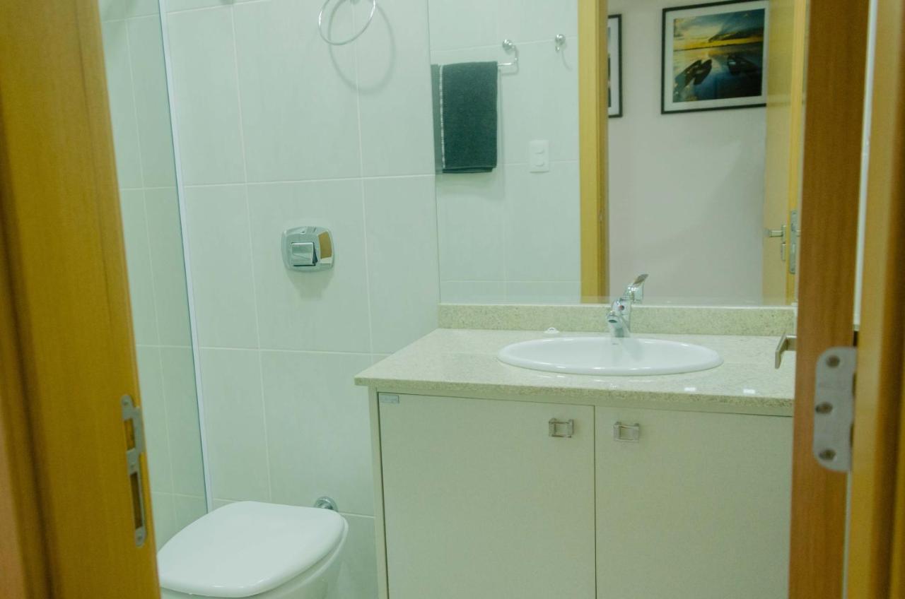 No Centro De Cascavel, Atras Do Ibis, Confortavel E Bom Gosto 卡斯卡韦尔 外观 照片
