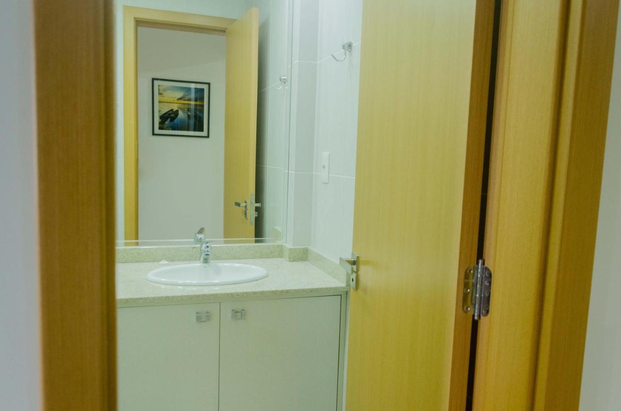 No Centro De Cascavel, Atras Do Ibis, Confortavel E Bom Gosto 卡斯卡韦尔 外观 照片