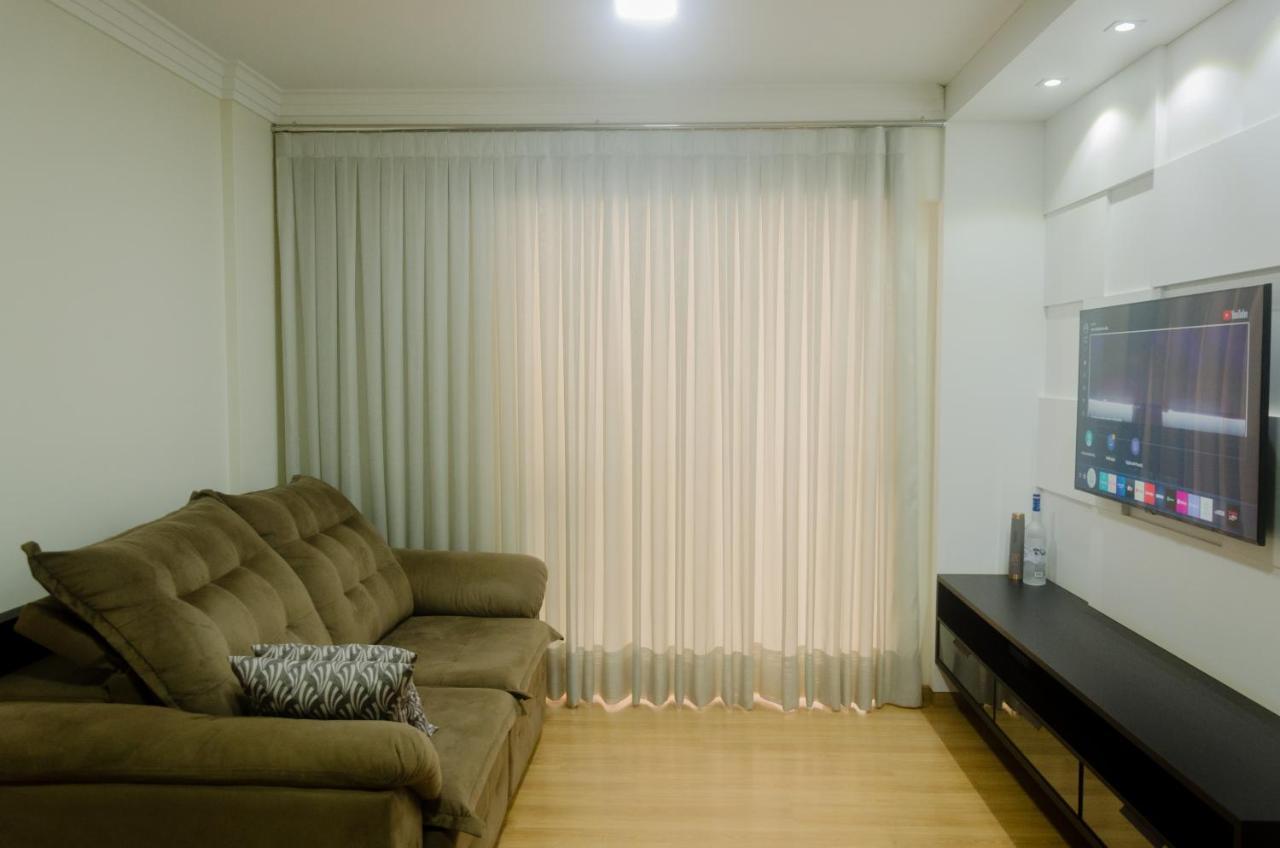 No Centro De Cascavel, Atras Do Ibis, Confortavel E Bom Gosto 卡斯卡韦尔 外观 照片