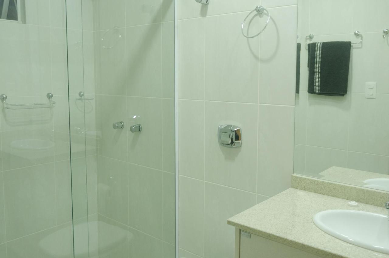 No Centro De Cascavel, Atras Do Ibis, Confortavel E Bom Gosto 卡斯卡韦尔 外观 照片